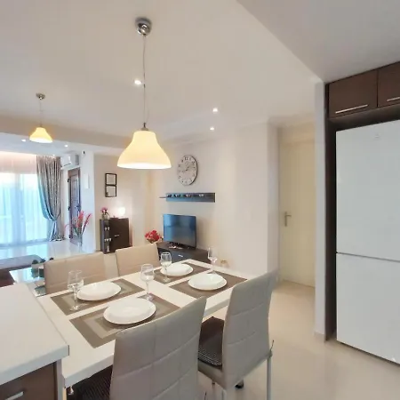 Holiday home Sunshine 2 With Sea View *
